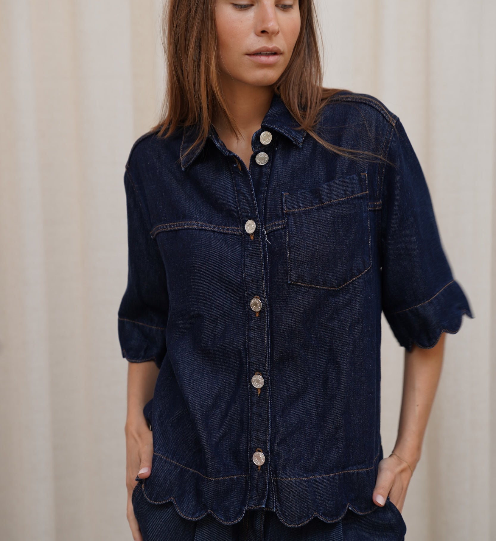 Stella Nova Mørk Denim Skjorte